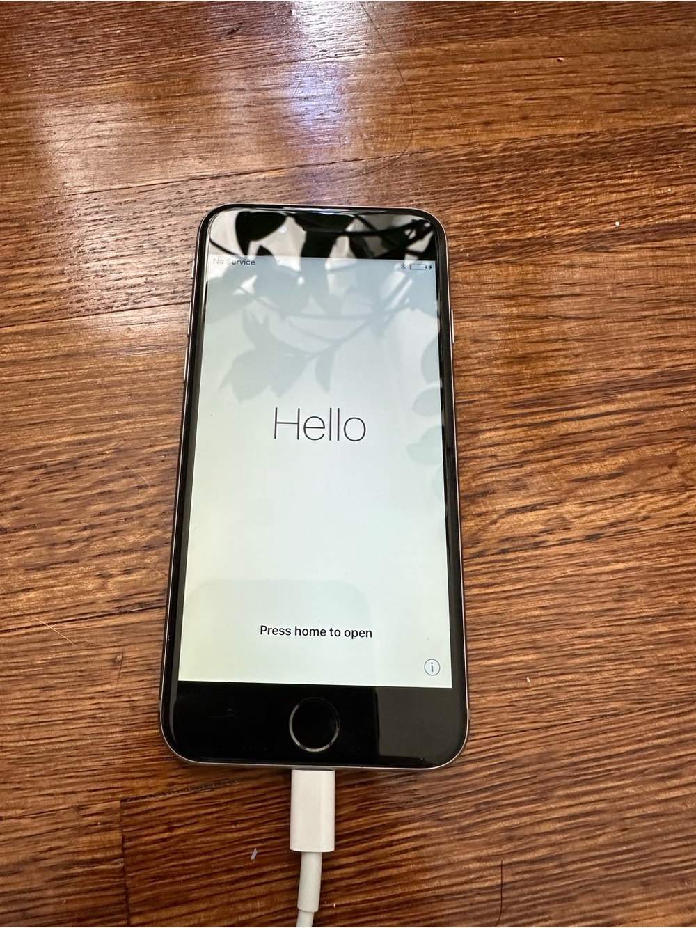 Apple iPhone 6S 64gb Space Gray (circa 2016) Charger Not Included